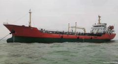 售：2021年近海3000吨一级油船